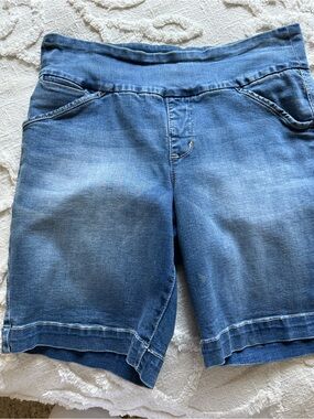 Jag Jeans Medium Blue Stretch Denim Bermuda Shorts